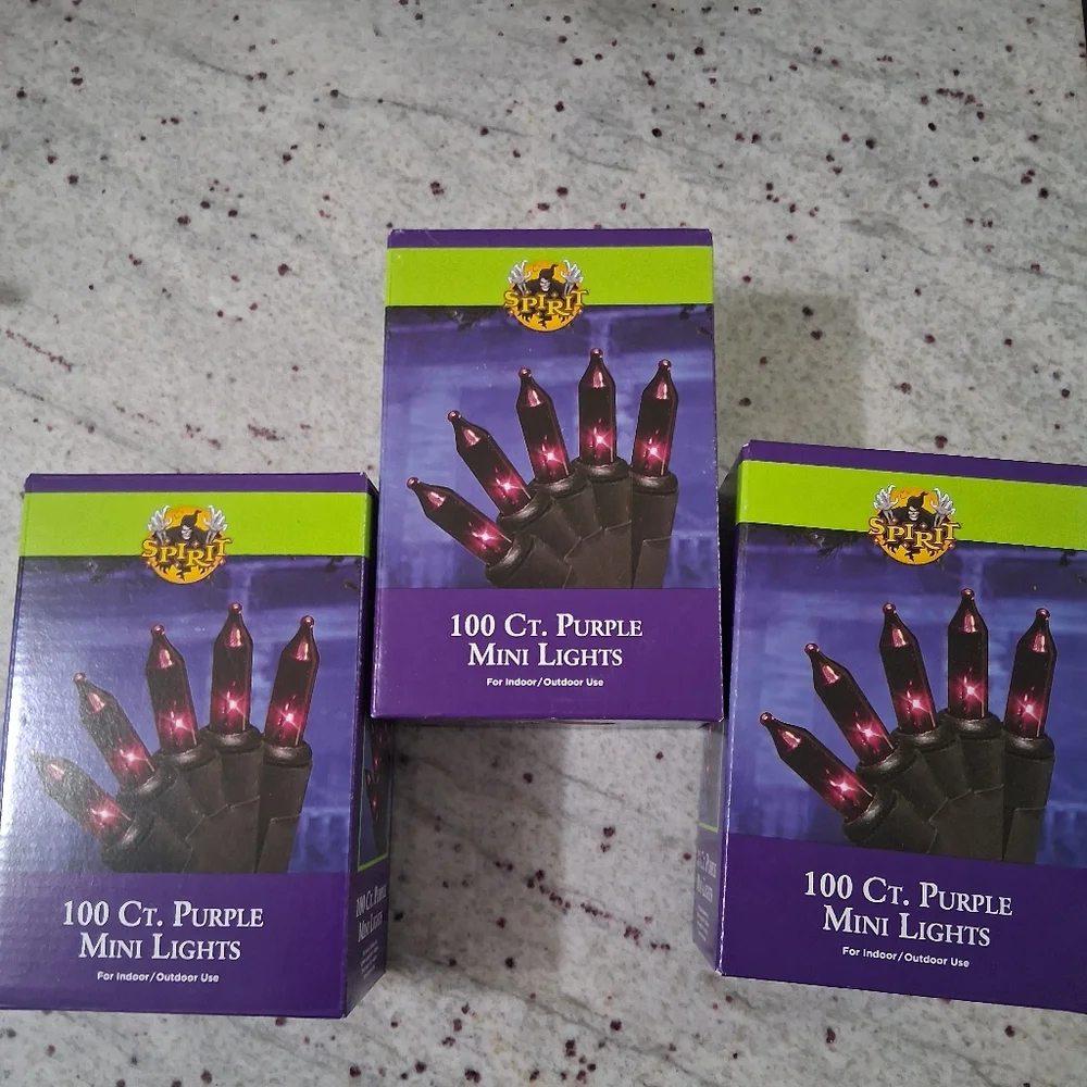 SALE! Spirit Halloween Indoor Outdoor 3 Box 100 Ct (300) Purple Mini Lights!